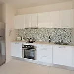 Horizon Residence Rentals